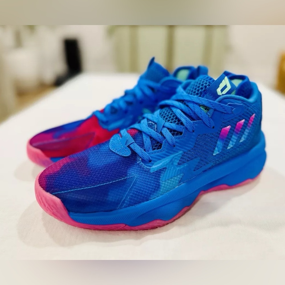 Adidas Dame 8 “Battle of the Bubble” Sneaker, Men’s 6.5